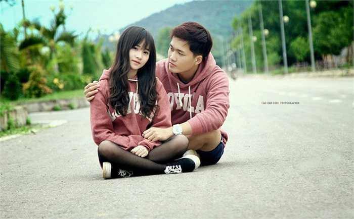 Trong mắt Khôi, Quyên luôn là một cô bé xinh xắn, học giỏi. Tuy nhiều lúc tính tình có ngang bướng nhưng bù lại, cô lại rất ngoan và lễ phép với người lớn tuổi - điều đó là điểm cộng lớn trong mắt Khôi và mọi người xung quanh.