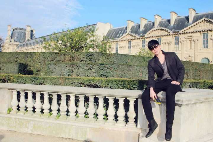 Nathan Lee du lịch