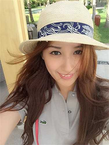 Mai Phương Thúy ngày càng trở nên xinh đẹp.