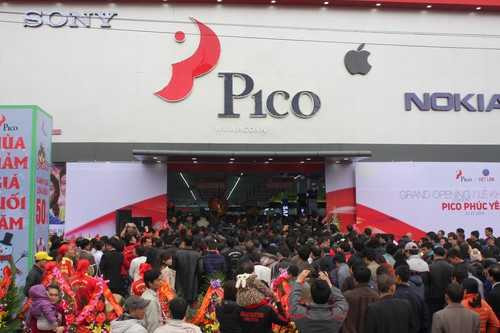 Pico Phúc Yên 'quá tải' trong ngày khai trương