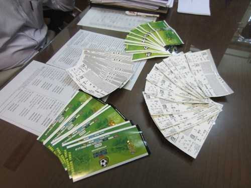 Vé chợ đen bị tịch thu