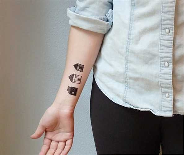 Bạn có thể thay đổi tùy theo ý thích. Tuy nhiên, xăm dạng này chỉ giữ được 2-4 ngày, tùy vào vị trí xăm và thói quen sinh hoạt của người chơi.