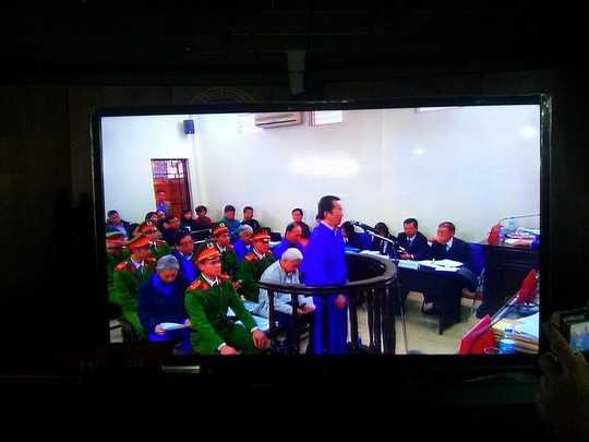 Bầu Kiên bật khóc trong lời nói sau cùng tại tòa