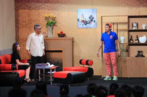 Anh Đức ra mắt bố bạn gái - Công Lý: