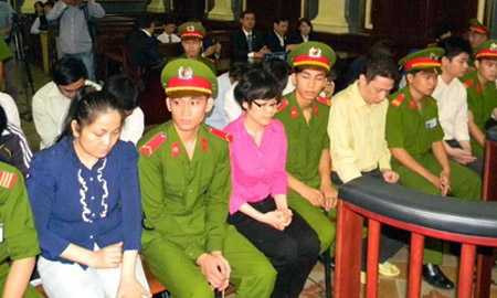 Lừa hàng ngàn tỷ, Huyền Như vẫn xin trả lại biệt thự