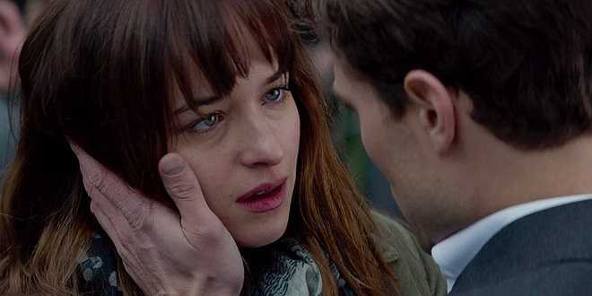 Fifty Shades of Grey (13/2): Bộ phim do đạo diễn Sam Taylor-Johnson thực hiện, dựa trên cuốn tiểu thuyết ăn khách cùng tên của E.L. James sẽ ra mắt trong dịp Valentine 2015. Trong phim, Dakota Johnson và Jamie Dornan lần lượt hóa thân thành cô sinh viên ngây thơ Anastasia Steele và chàng tỷ phú bạo dâm Christian Grey