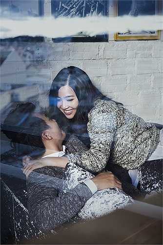 Lê Khánh nhanh chóng có được những thành công về danh tiếng, được yêu thích rộng rãi.