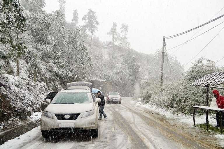 Miền Bắc chìm sâu trong giá lạnh, nhiệt độ giảm còn 4 độ C
