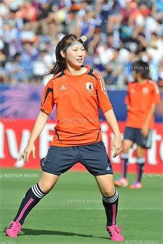 Nhiều người hâm mộ so sánh vẻ đẹp của cô gái này không khác gì một diễn viên nổi tiếng.