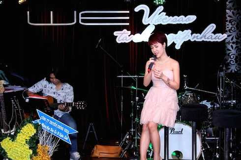 uyên linh dũng dalat khoe giọng