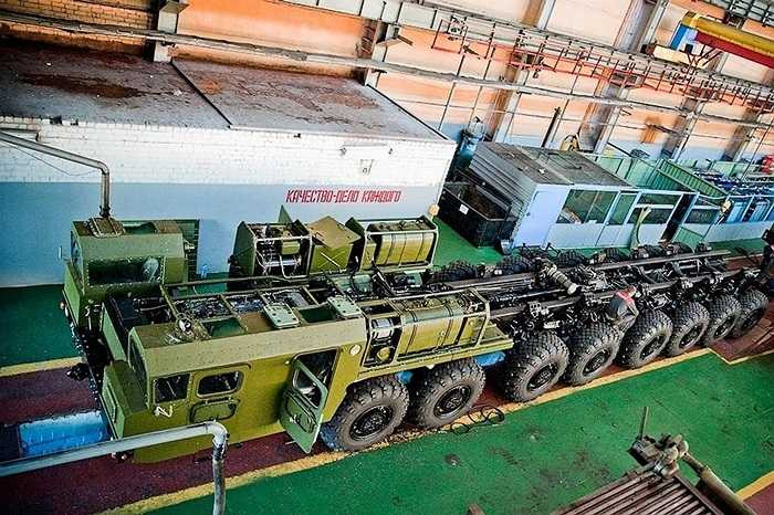 Ngày nay, dòng xe MAZ chuyên dụng chỉ được chế tạo trong lĩnh vực quân sự.