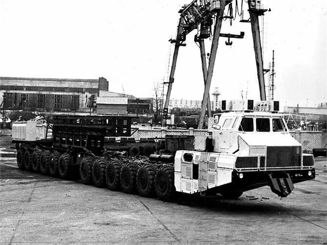 Năm 2006, hai chiếc MAZ-7907 được phục hồi tại nhà máy ở Minsk. 