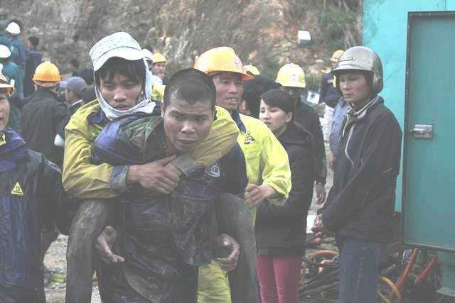 12 nạn nhân mắc kẹt đã được đưa ra khỏi hầm thủy điện Đạ Dâng