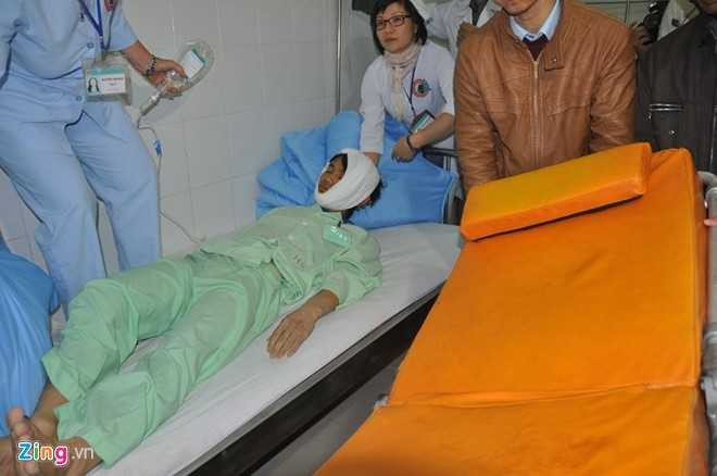 12 nạn nhân mắc kẹt đã được đưa ra khỏi hầm thủy điện Đạ Dâng