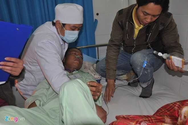 12 nạn nhân mắc kẹt đã được đưa ra khỏi hầm thủy điện Đạ Dâng