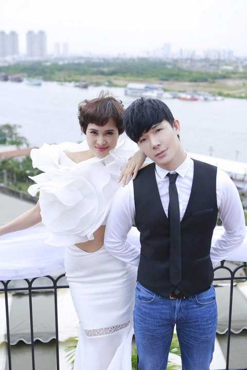 ca sỹ Nathan Lee - Phương mai