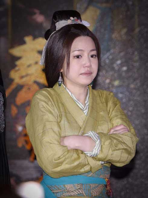 Trần Nghiên Hy tiểu long nữ