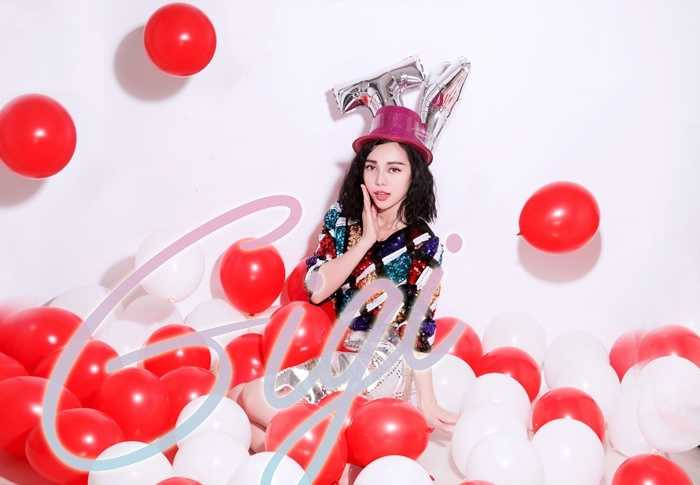 Trà Giang xinh đẹp