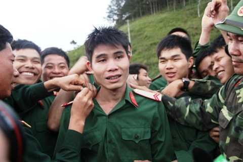 Sập hầm thủy điện Đạ Dâng, công binh, cứu hộ, 12 người gặp nạn, QĐND Việt Nam,