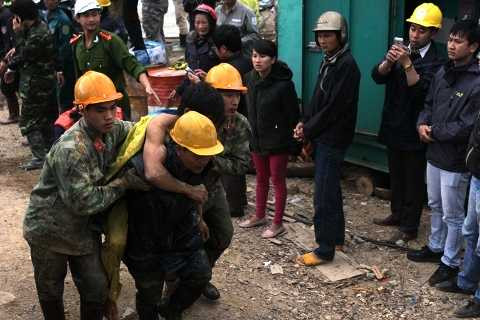 Sập hầm thủy điện Đạ Dâng, công binh, cứu hộ, 12 người gặp nạn, QĐND Việt Nam,