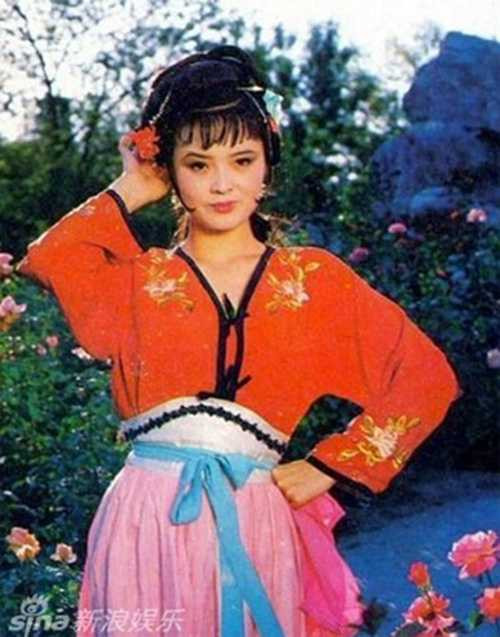 Vưu Tam Thư của Chu Nguyệt.