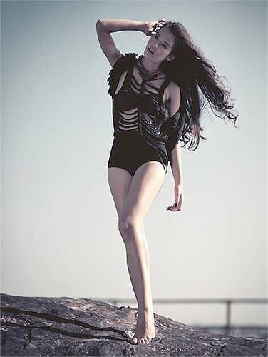 Cô được dự đoán là mẫu Tây có tiềm năng 'soán ngôi' Andrea. 