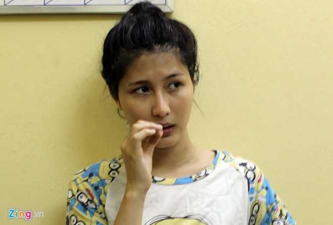 Hot girl chuyển giới kể về bạn trai trong khu tạm giam