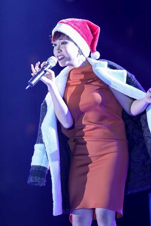 Times City rực rỡ đón Giáng sinh cùng Uyên Linh, Lưu Hương Giang