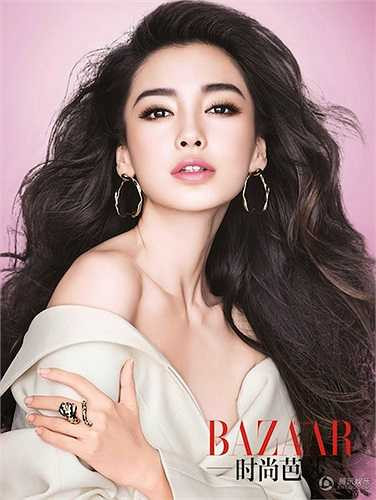 Vẻ đẹp ngọt ngào của nữ diễn viên 25 tuổi 