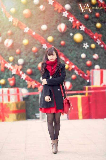 Hot girl Kiến trúc xinh ngất ngây trong bộ ảnh Giáng sinh