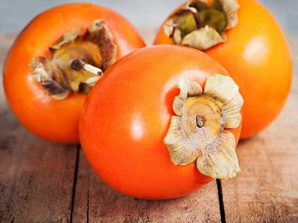 Tăng cường miễn dịch: Ăn quả hồng giúp tăng cường khả năng miễn dịch và ngăn ngừa các bệnh thông thường như cảm cúm, ho và nhiễm trùng do có đặc tính chống viêm.