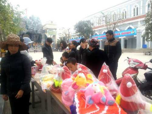 Đèn lồng lớn nhất Việt Nam