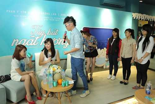 'Tùy bút ngát hương' – Ướp hương từ trang sách