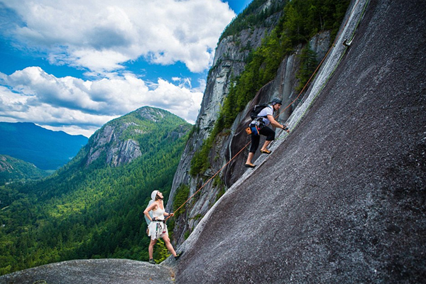  7 bức ảnh cưới đáng sợ nhất thế giới năm 2014