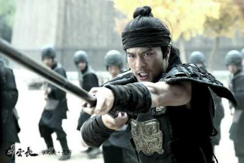 Cách sử dụng thương thuật hết sức nhanh mạnh, chính xác của Khổng Tú.