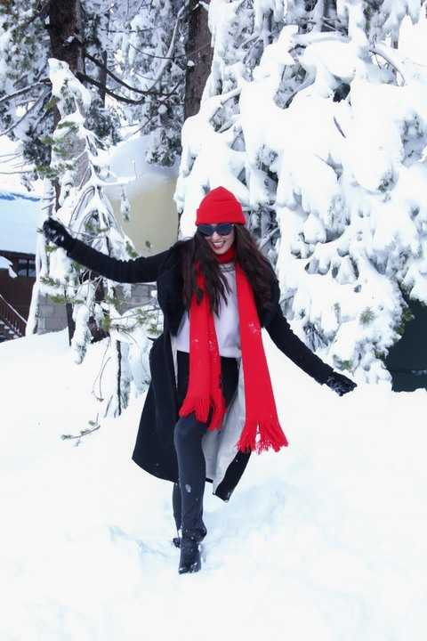 Mỹ nhân Sài thành sẽ trở lại Mỹ vào tháng 3 để tiếp tục dự một sự kiện khá lớn tiếp theo.Hiện nay, cô đang tất bật tại phim trường để đảm nhận vai nữ chính của một bộ phim đầu tư lớn của việt Nam và Trung Quốc.