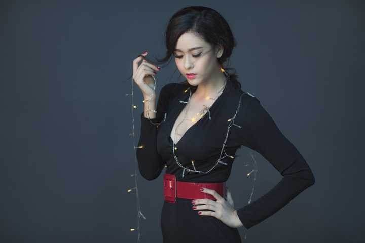 Trương Quỳnh Anh đã quyết định không nhận show vào những ngày lễ quan trọng để ở cạnh gia đình