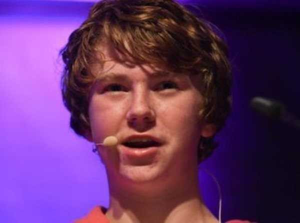 Thần đồng nhỏ tuổi