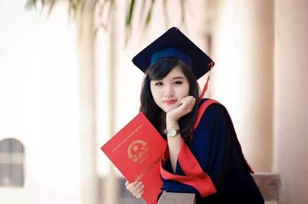 6 nữ thạc sỹ châu Á xinh đẹp nhất năm 2014