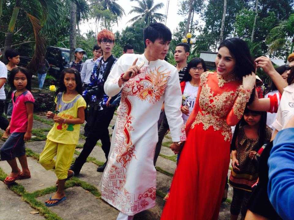 Đám cưới Công Vinh - Thuỷ Tiên 04