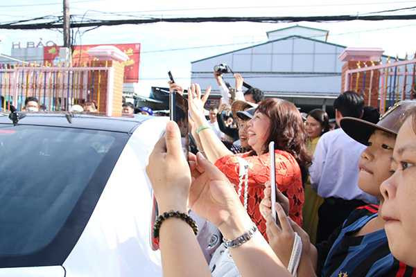 Đám cưới Công Vinh - Thuỷ Tiên 04