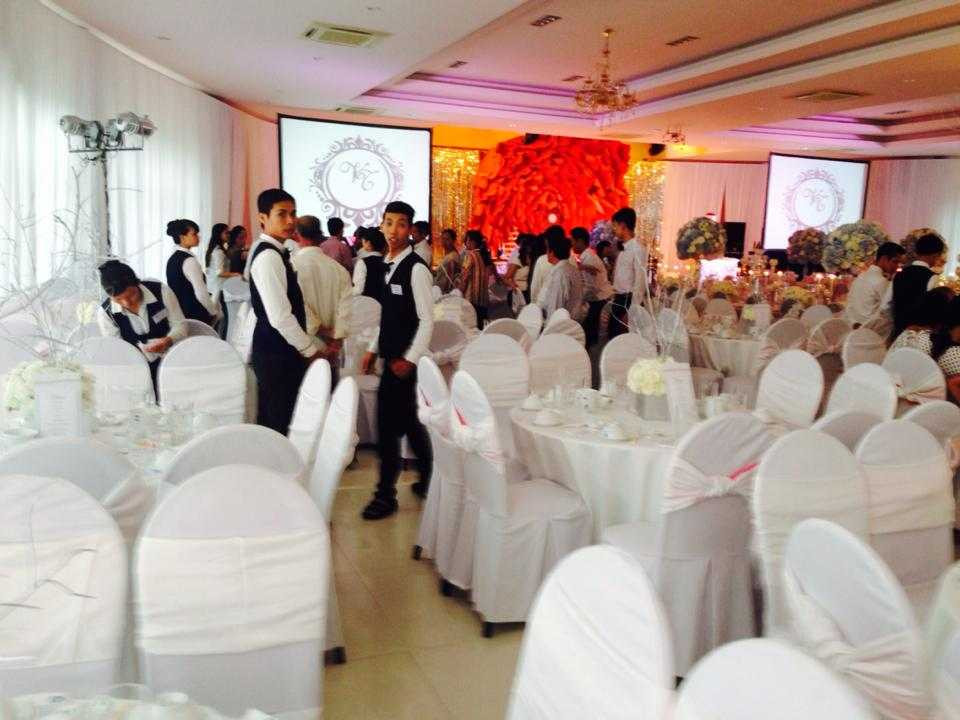 Đám cưới Công Vinh - Thuỷ Tiên 01