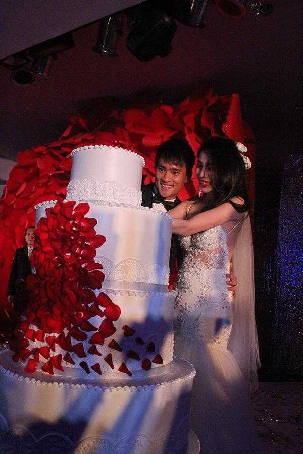 Đám cưới Công Vinh - Thuỷ Tiên 08