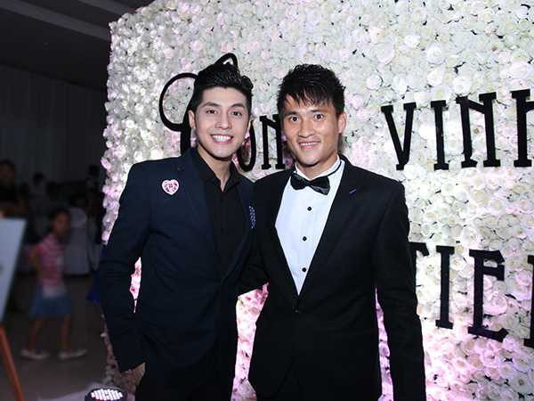 Đám cưới Công Vinh - Thuỷ Tiên 0