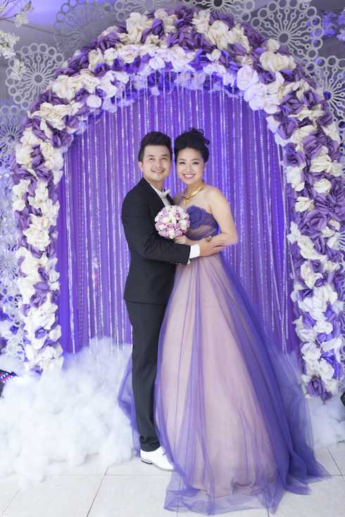 lê khánh lộng lẫy