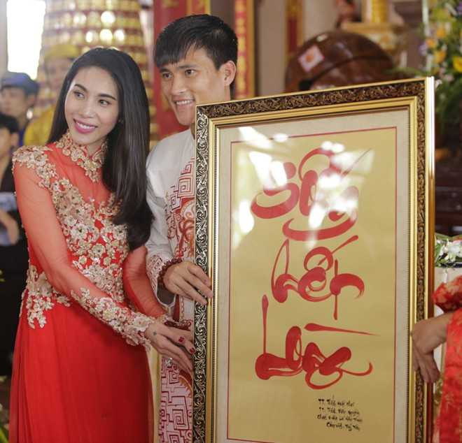 Đám cưới Công Vinh - Thuỷ Tiên 01