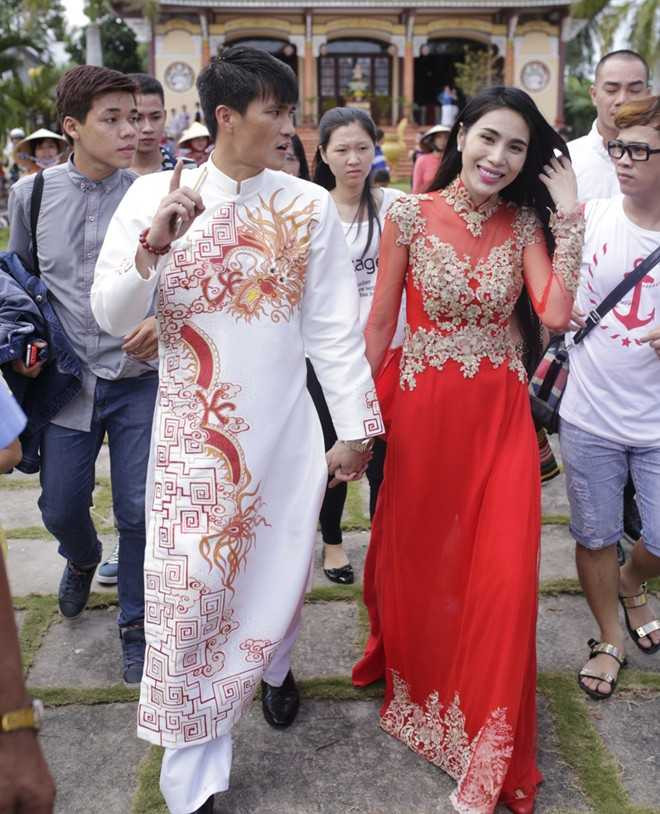 Đám cưới Công Vinh - Thuỷ Tiên 03