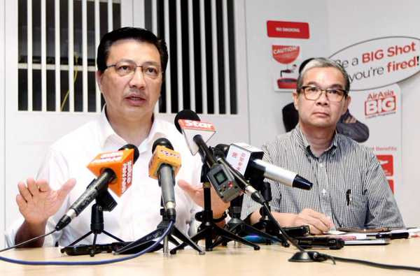 Cập nhật: Máy bay AirAsia chở hơn 150 người mất tích