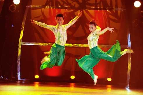 thử thách cùng bước nhảy chung kết đức tiến phạm lịch