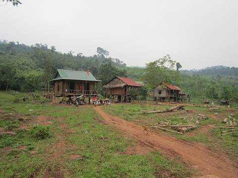 học sinh cấp 3, gần trăm người, dân bản Ploang, huyện Quảng Ninh (Quảng Bình)